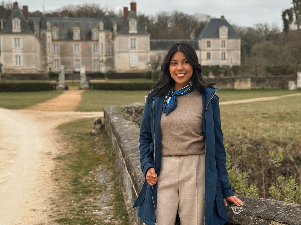 Sixteen Ramos Schumacher Chateau de Gizeux